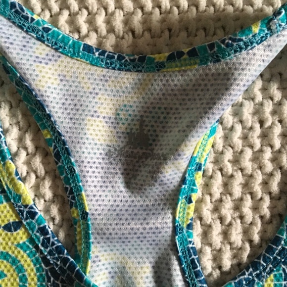 DISNEY RACERBACK SHIRT SIZE MEDIUM - Picture 2 of 4